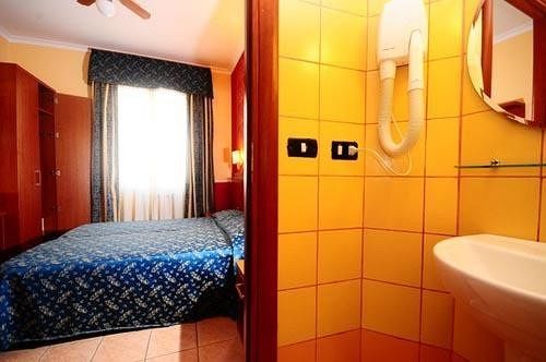 רומא Termini Station Rooms מראה חיצוני תמונה